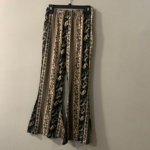 NWOT 70s style flare leggings
